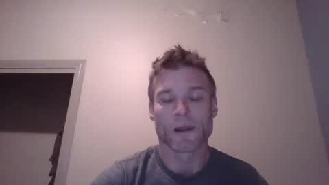 Snapshot of dngl264699 chatting on 12/15/25, 08:29 ImperviousAnchored online show from 12/15/25, 08:29