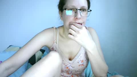 Snapshot of dobrodeya chatting on 01/03/25, 09:58 Dobrodeya online show from 01/03/25, 09:58