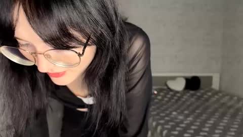 Annie PVT IS OPEN online show from 10/24/25, 09:22