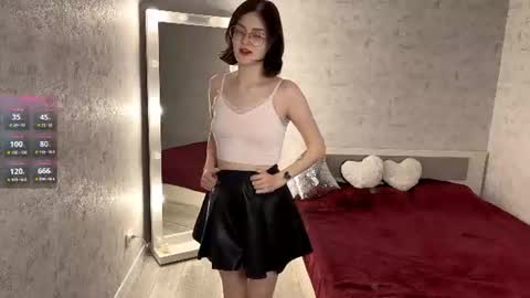 Snapshot of dodiebabikian chatting on 06/24/26, 09:36 Annie PVT IS OPEN online show from 06/24/26, 09:36