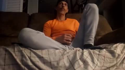 Snapshot of dogbone999081 chatting on 10/28/25, 09:57 dogbone999081 online show from 10/28/25, 09:57