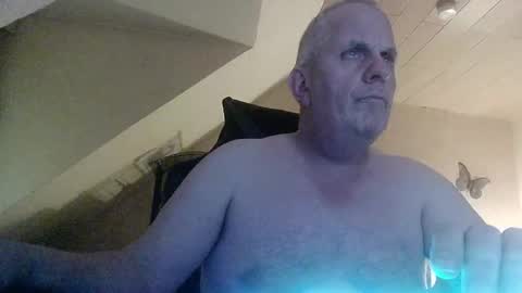 Snapshot of doggy2629 chatting on 11/27/25, 09:06 doggy2629 online show from 11/27/25, 09:06