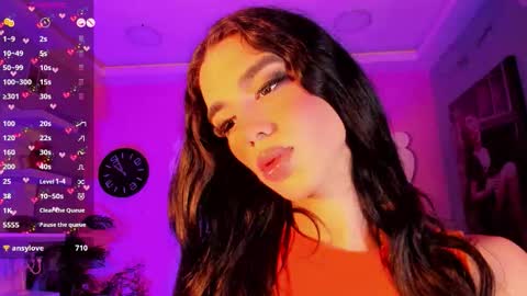 Snapshot of dolarcity760752 chatting on 11/24/25, 06:35 dolarcity760752 online show from 11/24/25, 06:35