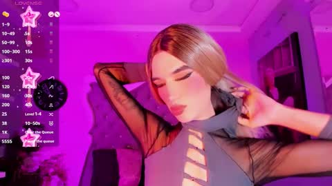 Snapshot of dolarcity760752 chatting on 11/28/25, 04:59 dolarcity760752 online show from 11/28/25, 04:59