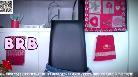 Snapshot of dolce4you69 chatting on 12/19/24, 07:51 Dea----IF YOU WANT TO SUPPORT ME -Purshase subscribtions scroll BIO  THANK YOU LOVE - online show from 12/19/24, 07:51