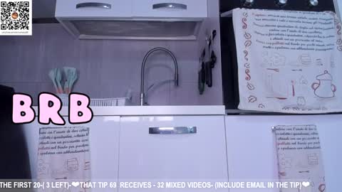 Snapshot of dolce4you69 chatting on 01/20/25, 08:41 Dea----IF YOU WANT TO SUPPORT ME -Purshase subscribtions scroll BIO  THANK YOU LOVE - online show from 01/20/25, 08:41