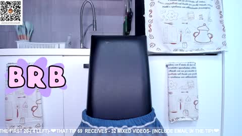 Snapshot of dolce4you69 chatting on 01/22/25, 08:18 Dea----IF YOU WANT TO SUPPORT ME -Purshase subscribtions scroll BIO  THANK YOU LOVE - online show from 01/22/25, 08:18