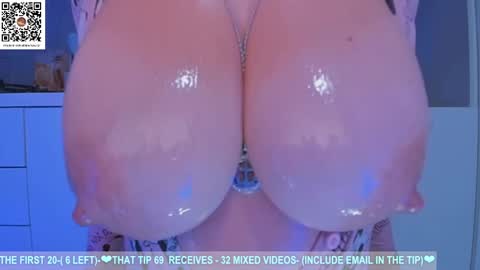 Snapshot of dolce4you69 chatting on 02/22/25, 08:29 Dea----IF YOU WANT TO SUPPORT ME -Purshase subscribtions scroll BIO  THANK YOU LOVE - online show from 02/22/25, 08:29