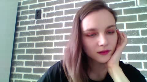 Snapshot of dolcezza_ chatting on 04/01/26, 01:41 dolcezza_ online show from 04/01/26, 01:41