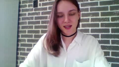 Snapshot of dolcezza_ chatting on 04/27/26, 10:46 dolcezza_ online show from 04/27/26, 10:46