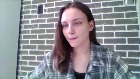 Snapshot of dolcezza_ chatting on 04/28/26, 11:15 dolcezza_ online show from 04/28/26, 11:15
