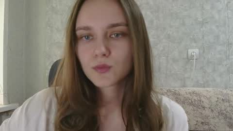 dolcezza_ online show from 06/09/26, 02:17