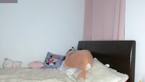 Auro and Santiago online show from 12/31/24, 03:12