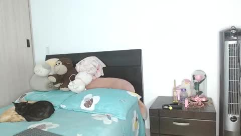 Auro and Santiago online show from 02/06/25, 02:44