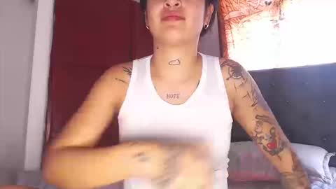 Snapshot of doll_and_thebrown chatting on 09/13/25, 05:24 doll_and_thebrown online show from 09/13/25, 05:24