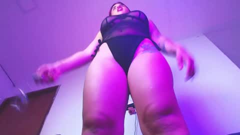 doll_and_thebrown online show from 04/28/26, 02:10