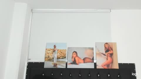 Snapshot of doll_celeste19 chatting on 01/08/25, 09:12 C E L E S T E online show from 01/08/25, 09:12