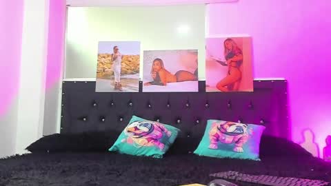 Snapshot of doll_celeste19 chatting on 02/12/25, 09:22 C E L E S T E online show from 02/12/25, 09:22