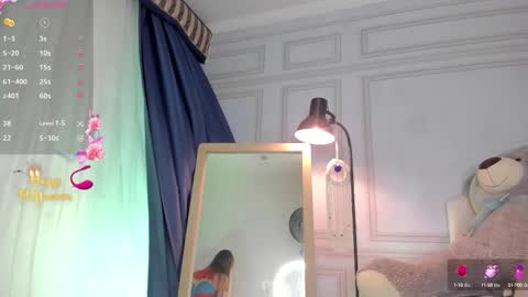 Snapshot of doll_isa_ chatting on 10/08/25, 08:06 doll_isa_ online show from 10/08/25, 08:06