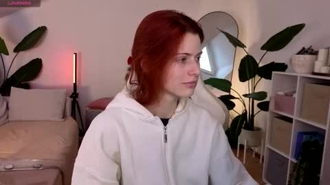 Your doll Lesli online show from 01/11/26, 10:42