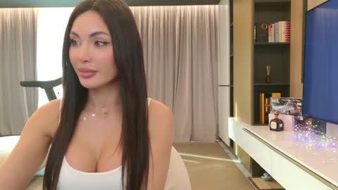 Lexi online show from 01/15/26, 01:16