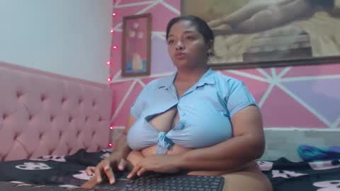 Snapshot of doll_rihana chatting on 02/22/26, 07:29 doll rihana online show from 02/22/26, 07:29