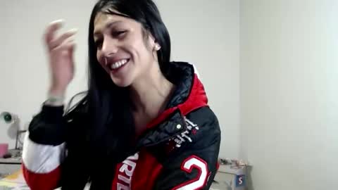Snapshot of doll_sary chatting on 04/23/26, 10:45 Catherine XXX online show from 04/23/26, 10:45