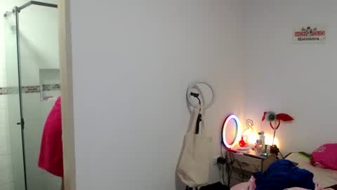 Snapshot of doll_sary chatting on 07/01/26, 06:07 Catherine XXX online show from 07/01/26, 06:07