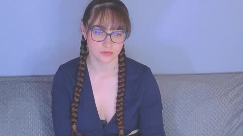Tessa online show from 05/13/26, 08:34