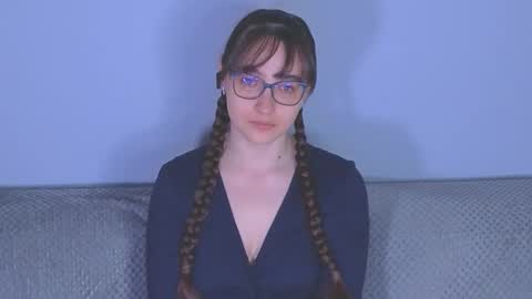 Tessa online show from 05/20/26, 03:29