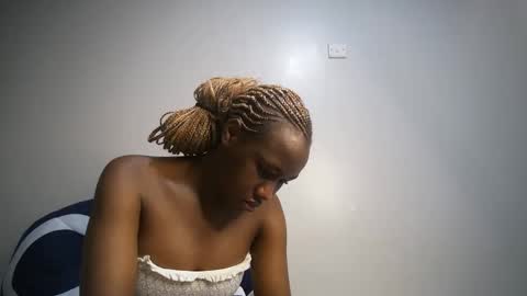 Snapshot of dollberry chatting on 12/06/24, 02:06 dollberry online show from 12/06/24, 02:06