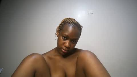 Snapshot of dollberry chatting on 12/11/24, 04:49 dollberry online show from 12/11/24, 04:49