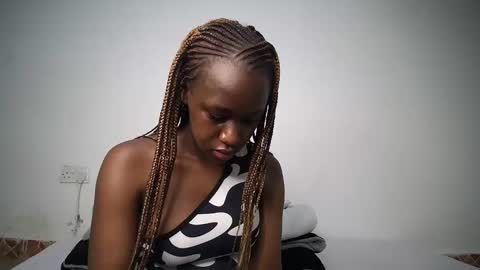 Snapshot of dollberry chatting on 12/26/24, 11:32 dollberry online show from 12/26/24, 11:32