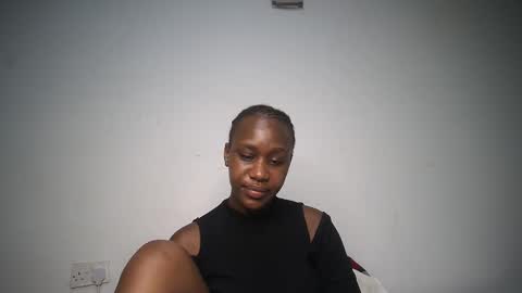 Snapshot of dollberry chatting on 12/29/24, 07:32 dollberry online show from 12/29/24, 07:32