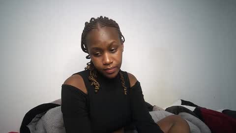 Snapshot of dollberry chatting on 01/26/25, 02:03 dollberry online show from 01/26/25, 02:03