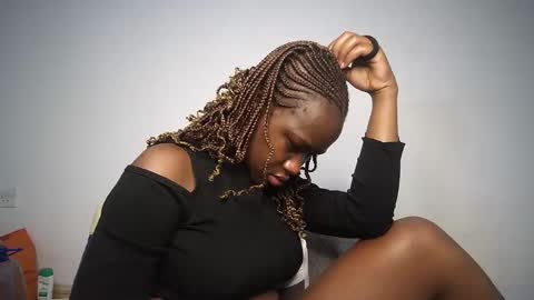 Snapshot of dollberry chatting on 01/28/25, 10:45 dollberry online show from 01/28/25, 10:45