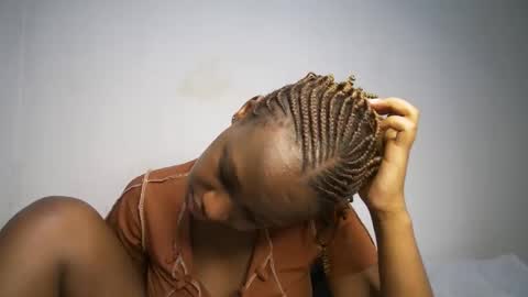 Snapshot of dollberry chatting on 02/05/25, 10:55 dollberry online show from 02/05/25, 10:55