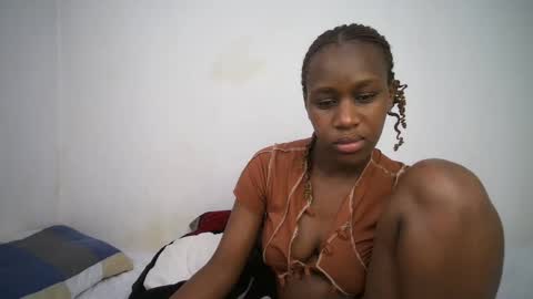 Snapshot of dollberry chatting on 02/06/25, 05:25 dollberry online show from 02/06/25, 05:25