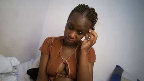 Snapshot of dollberry chatting on 02/13/25, 11:17 dollberry online show from 02/13/25, 11:17