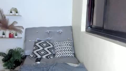 dollescent online show from 03/29/26, 05:40