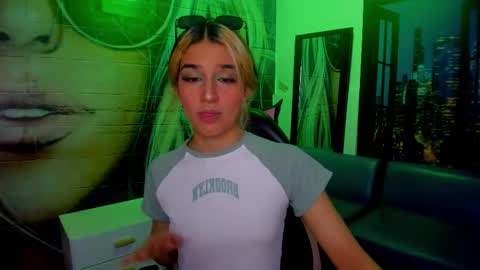 Dolly pocket online show from 03/17/26, 09:18