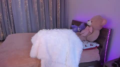 Dollya online show from 06/04/26, 01:28