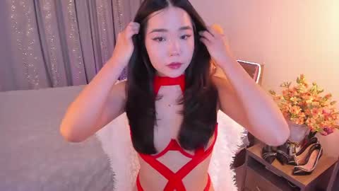 Snapshot of dollyiaa chatting on 07/10/26, 01:47 Dollya online show from 07/10/26, 01:47