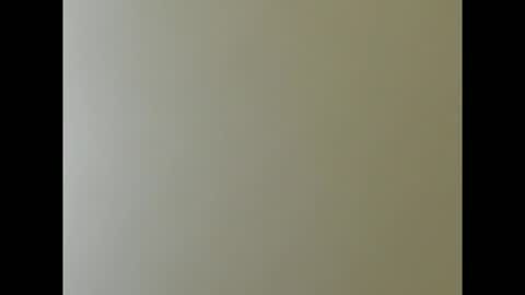 Snapshot of dollyperryxxm chatting on 10/19/25, 12:33 dollyperryxxm online show from 10/19/25, 12:33