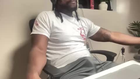 Dolo online show from 09/22/25, 09:17