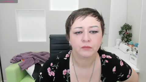 Snapshot of doloressea chatting on 12/08/24, 05:29 DoloresSea online show from 12/08/24, 05:29