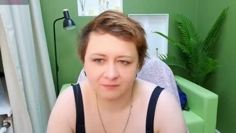 Snapshot of doloressea chatting on 05/10/26, 05:34 DoloresSea online show from 05/10/26, 05:34