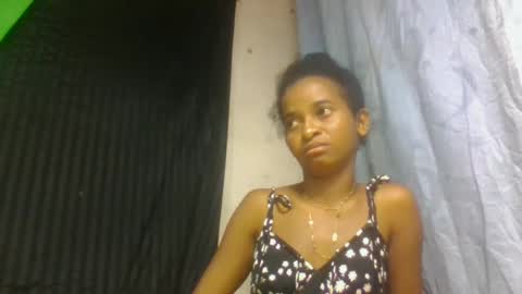 doloresslu online show from 02/18/26, 07:04