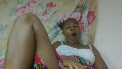 doloresslu online show from 04/22/26, 12:35