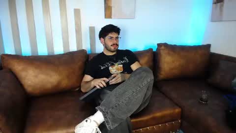 domboy  online show from 06/22/26, 08:39